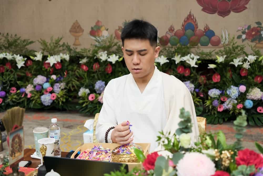 精選供養：三學資糧